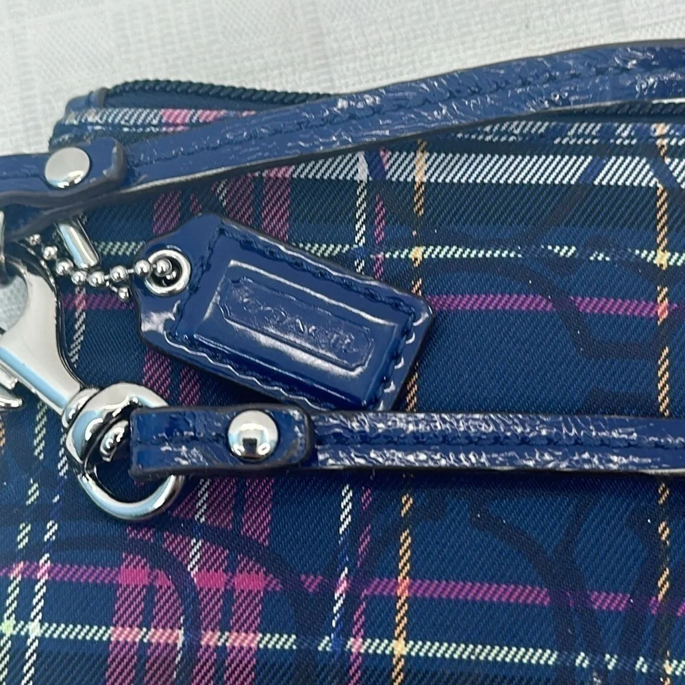 Coach Authentic Tartan Blue Plaid Metallic Wristlet, Style No. F48110 - Picture 6 of 9